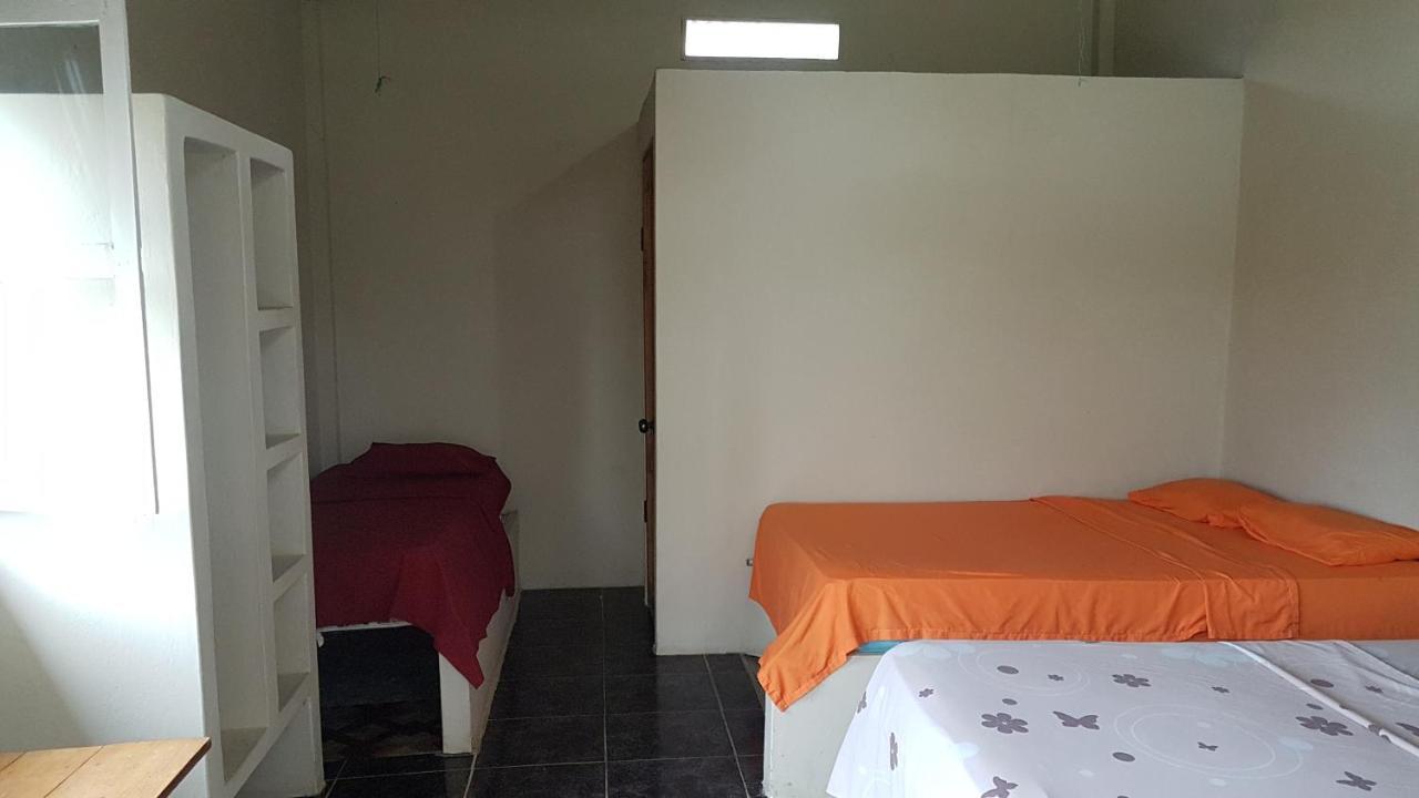 Montanita Garden Hostal Extérieur photo