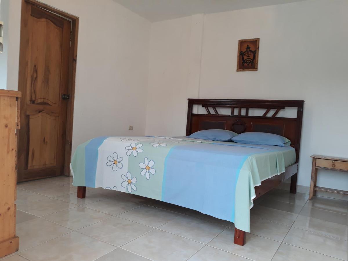 Montanita Garden Hostal Extérieur photo